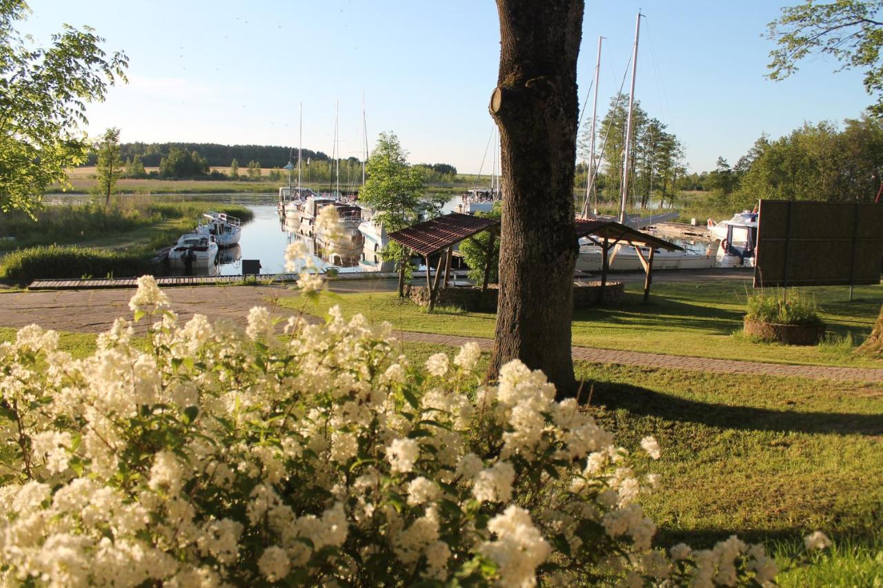 Domki W Porcie Zielony Gaj Mikolajki  Exterior photo